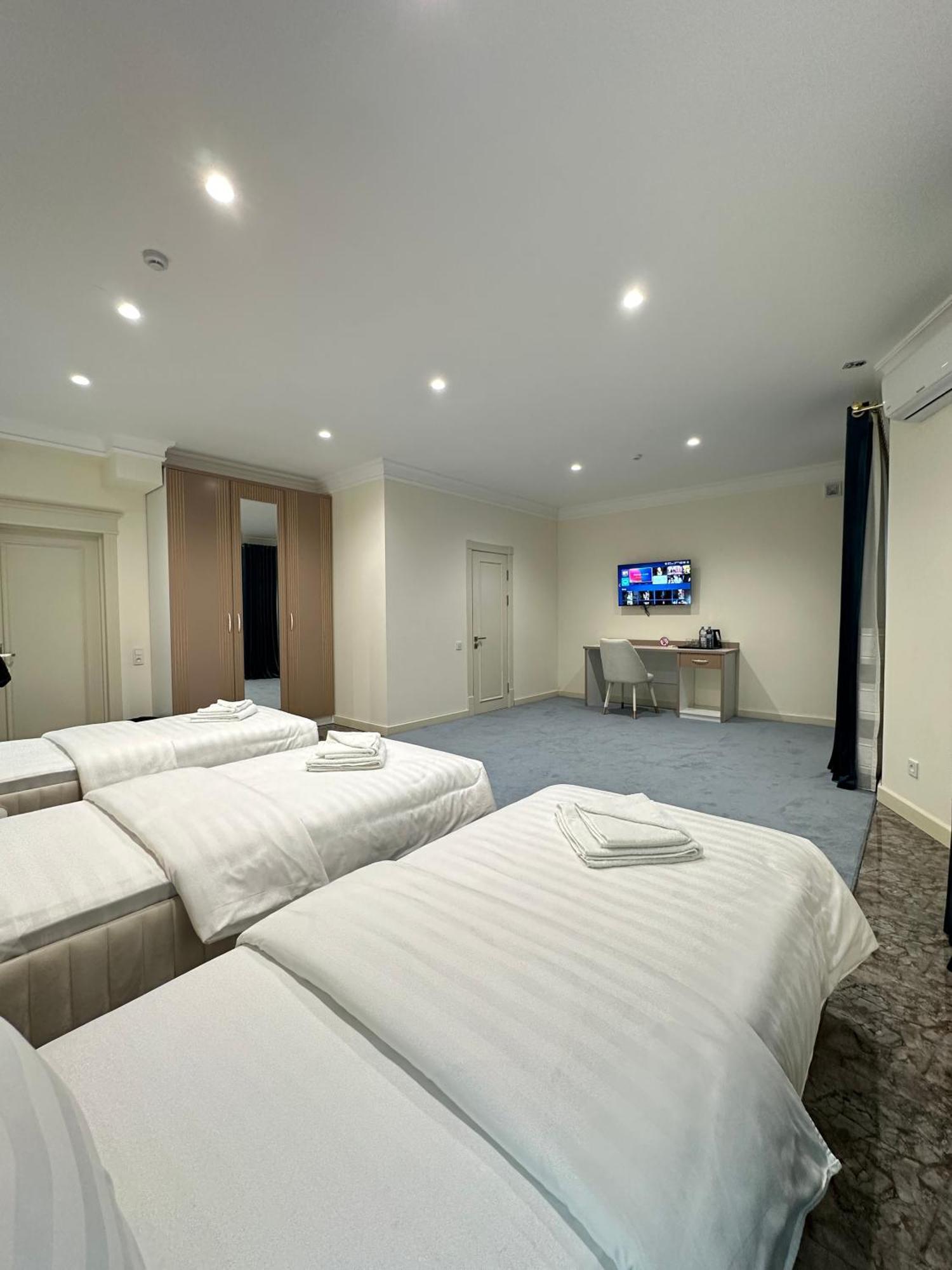 Nur Makon Hotel Ташкент Екстер'єр фото